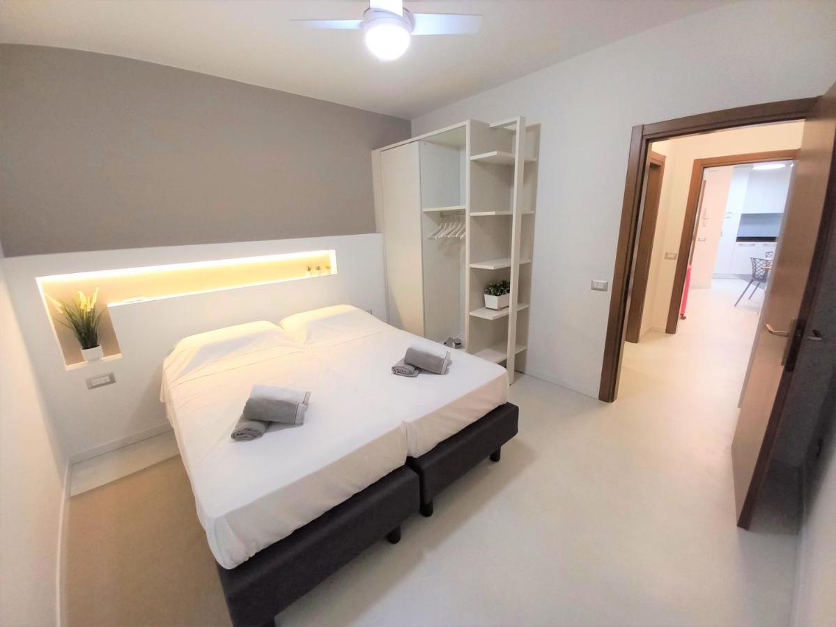 North Lake Riva Apartment, Steps From The Garda Lake Exterior foto