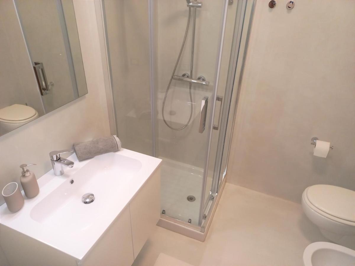 North Lake Riva Apartment, Steps From The Garda Lake Exterior foto